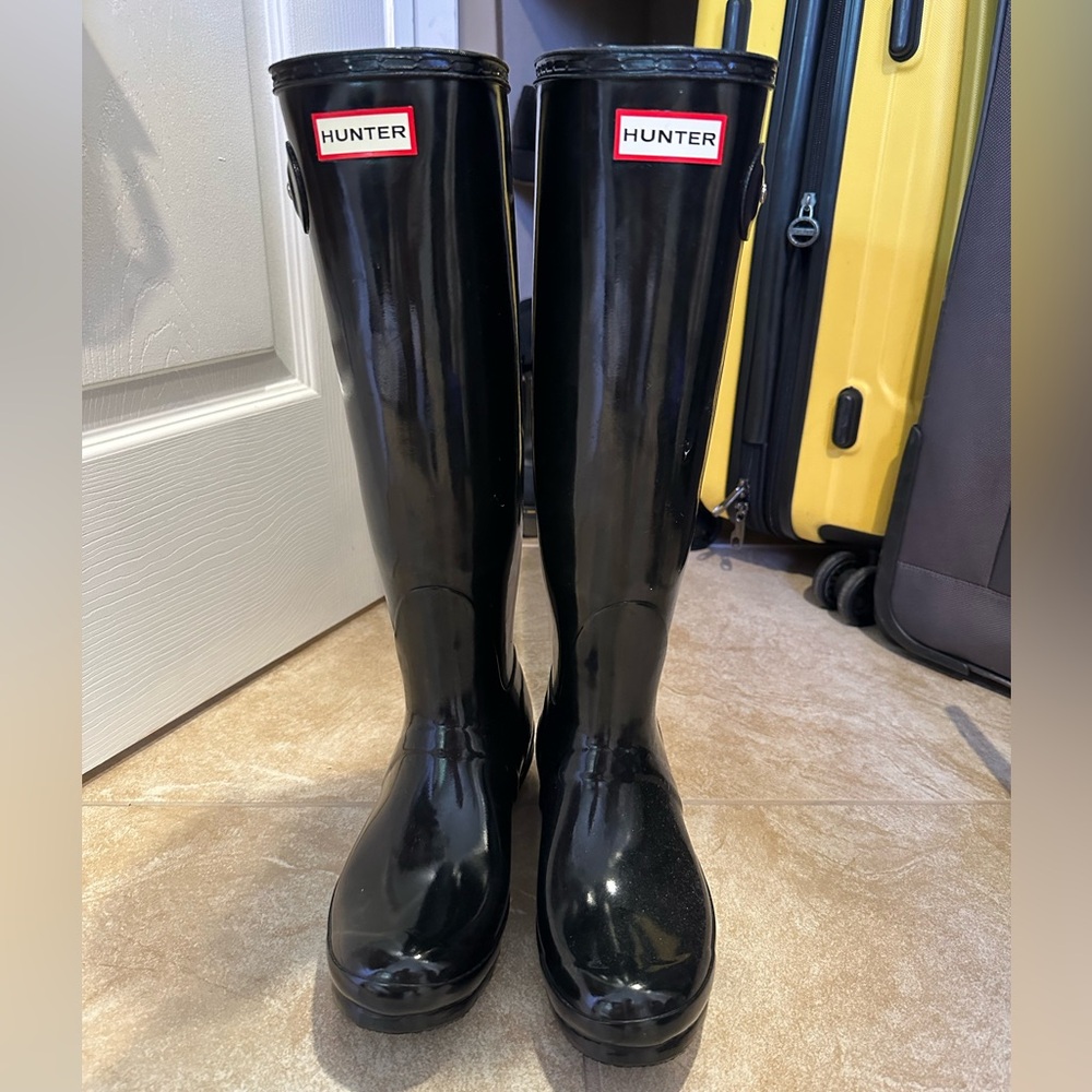 Hunter | Women’s Original Tall Gloss Rain Boots